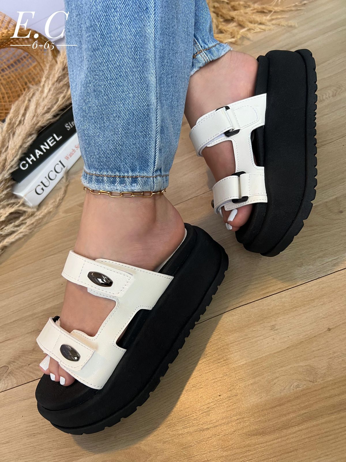 Gray helmet for bikers